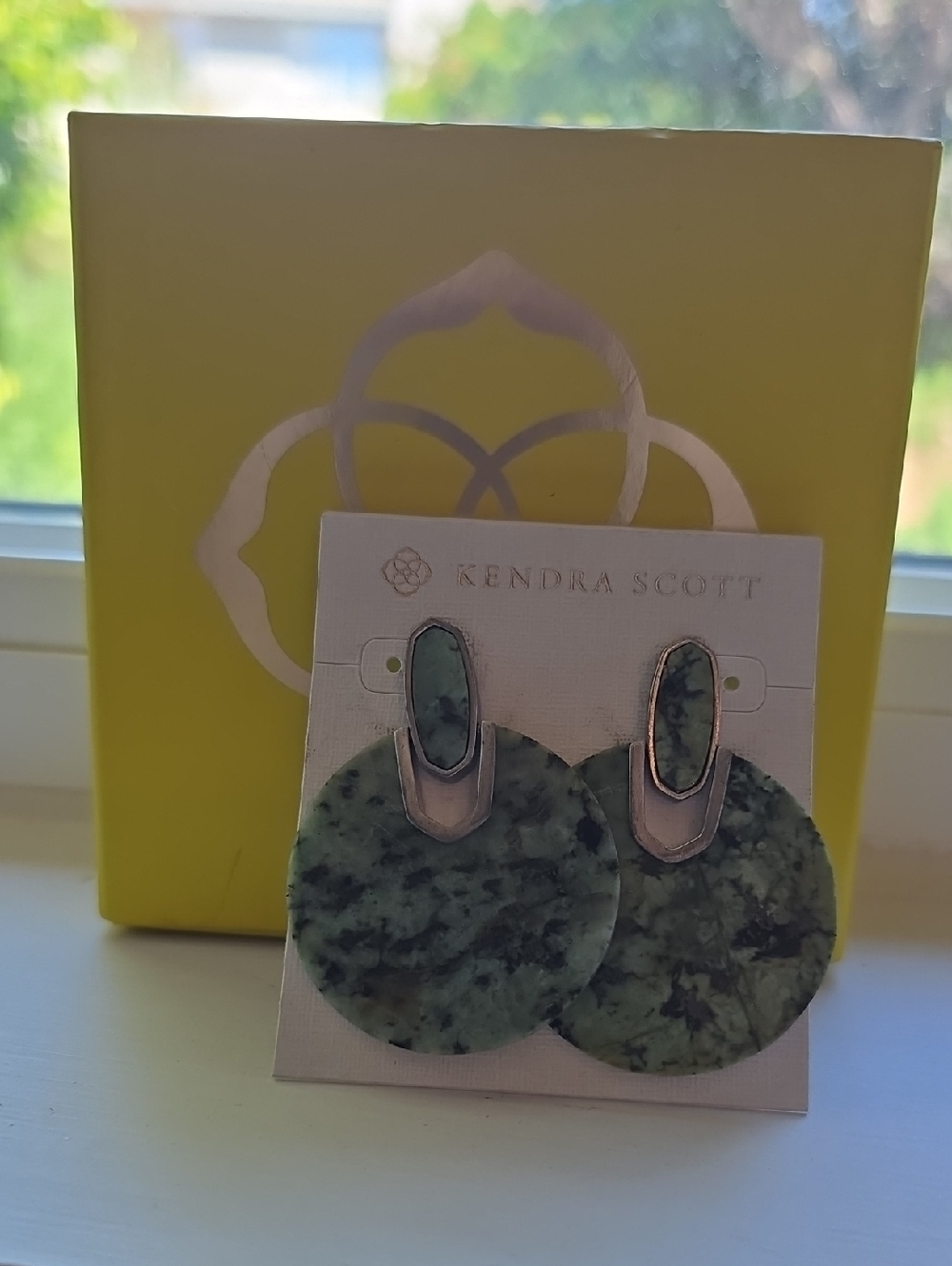 Kendra Scott Green Marbled Disc Drop Earrings